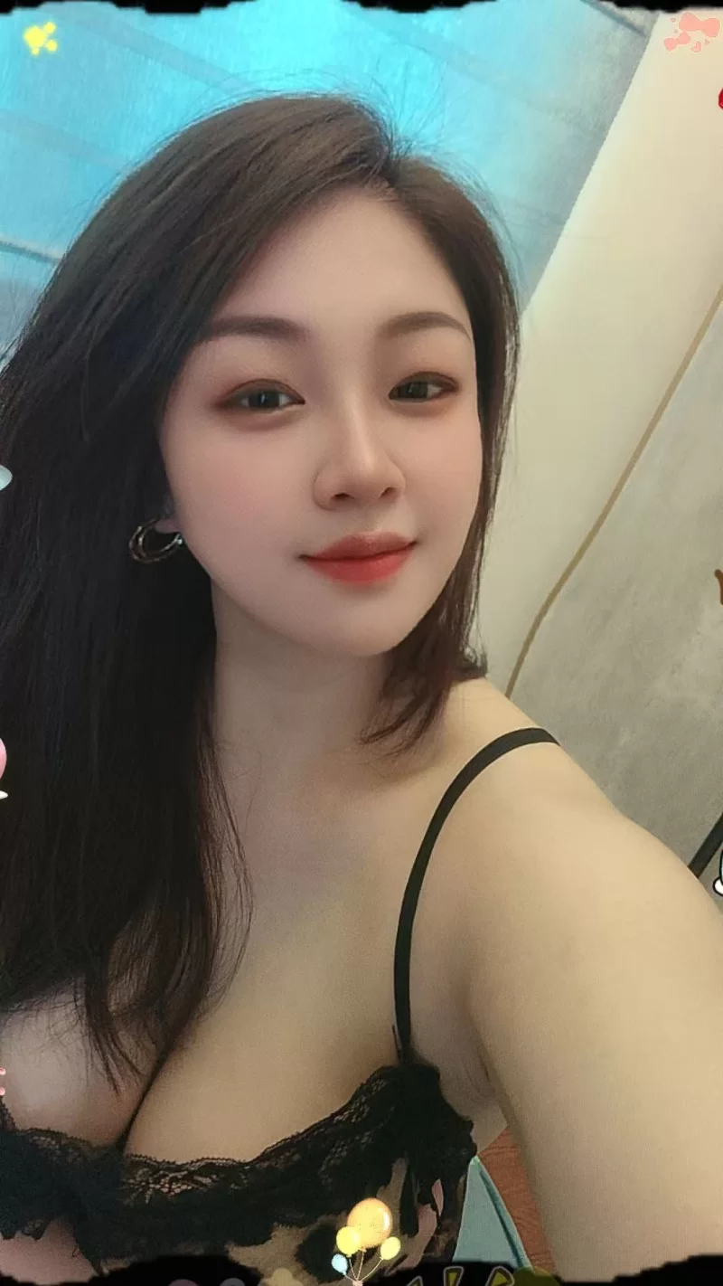 寂寞风骚人妻金媛