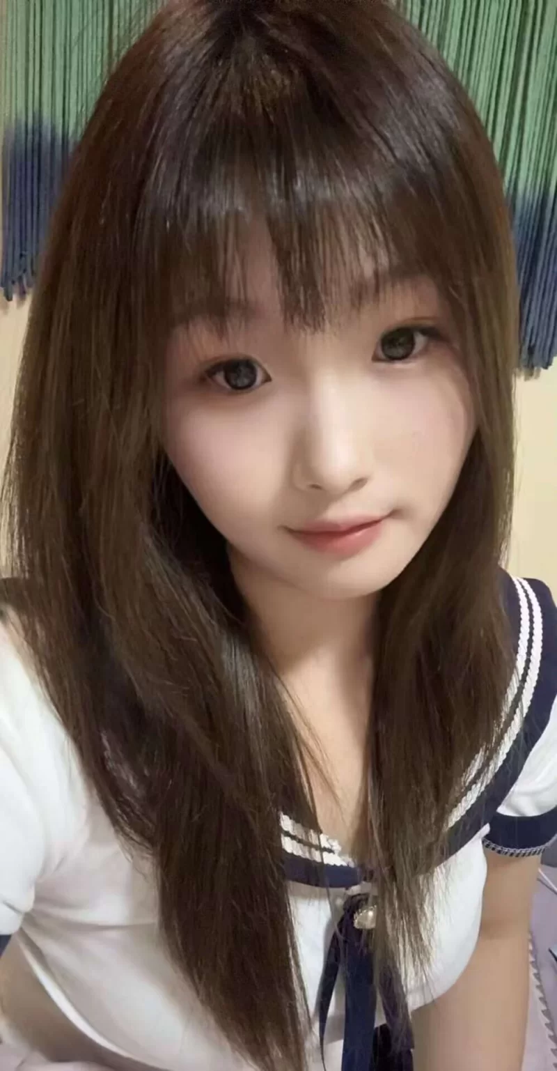 新到外地小姐姐