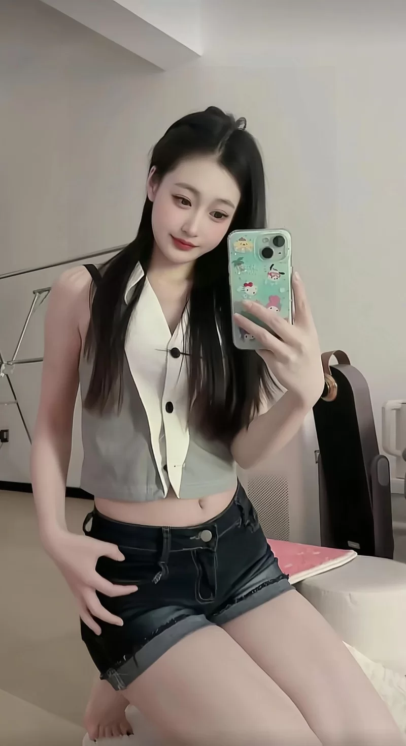 个人家小美女