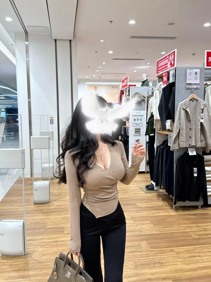 00后兼职小妹粉嫰