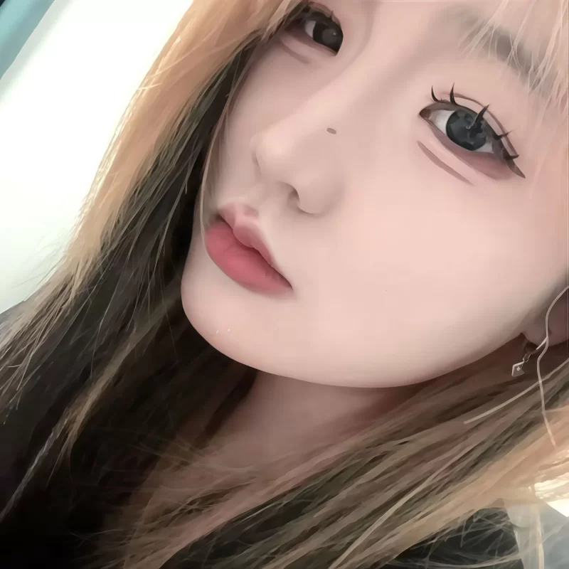 银川年轻女孩