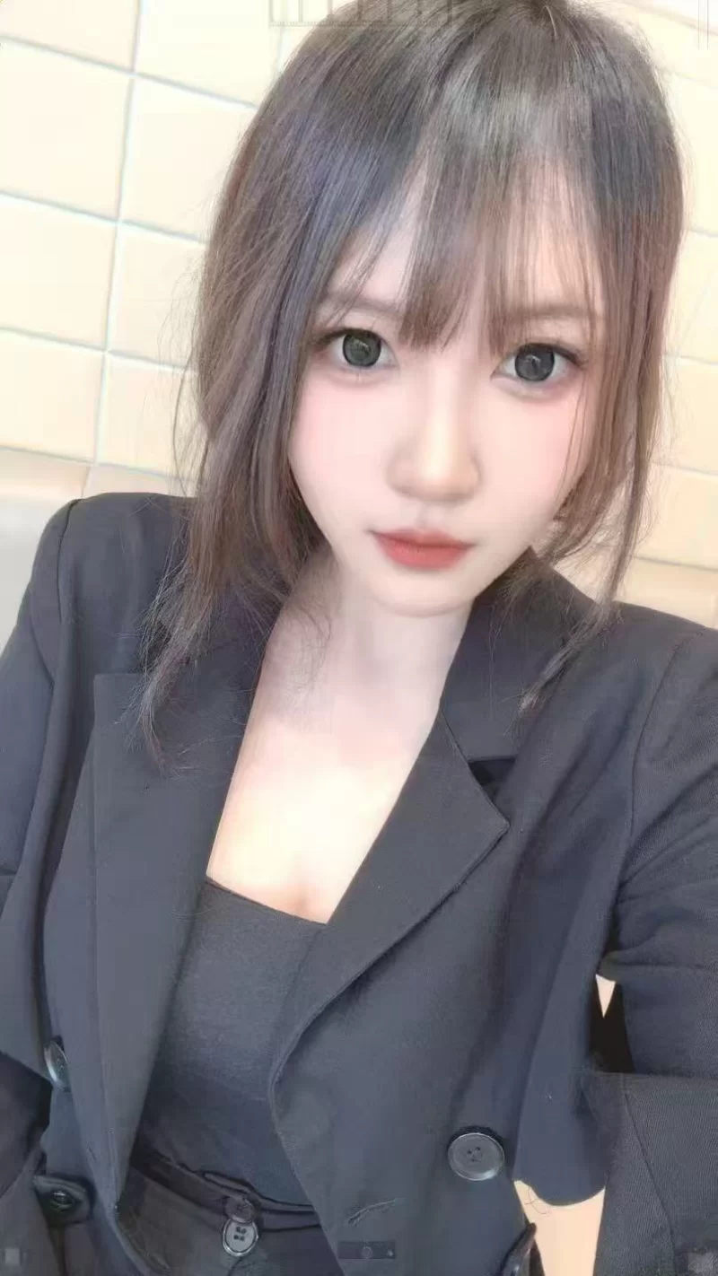 前台小妹出来兼职
