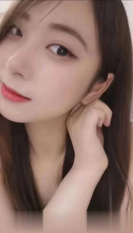成都可爱小姐姐