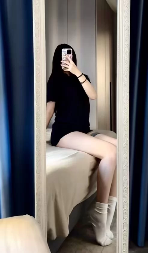 白云鸡头，年轻漂亮的好几个
