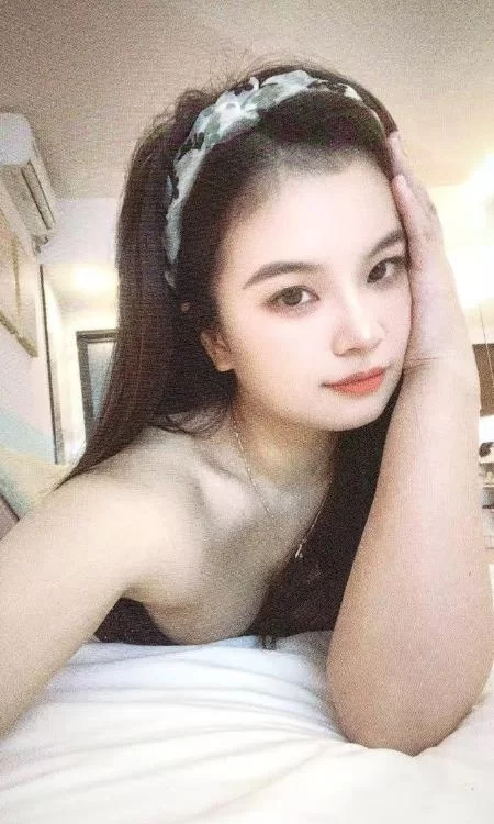 海珠东晓南佩琪