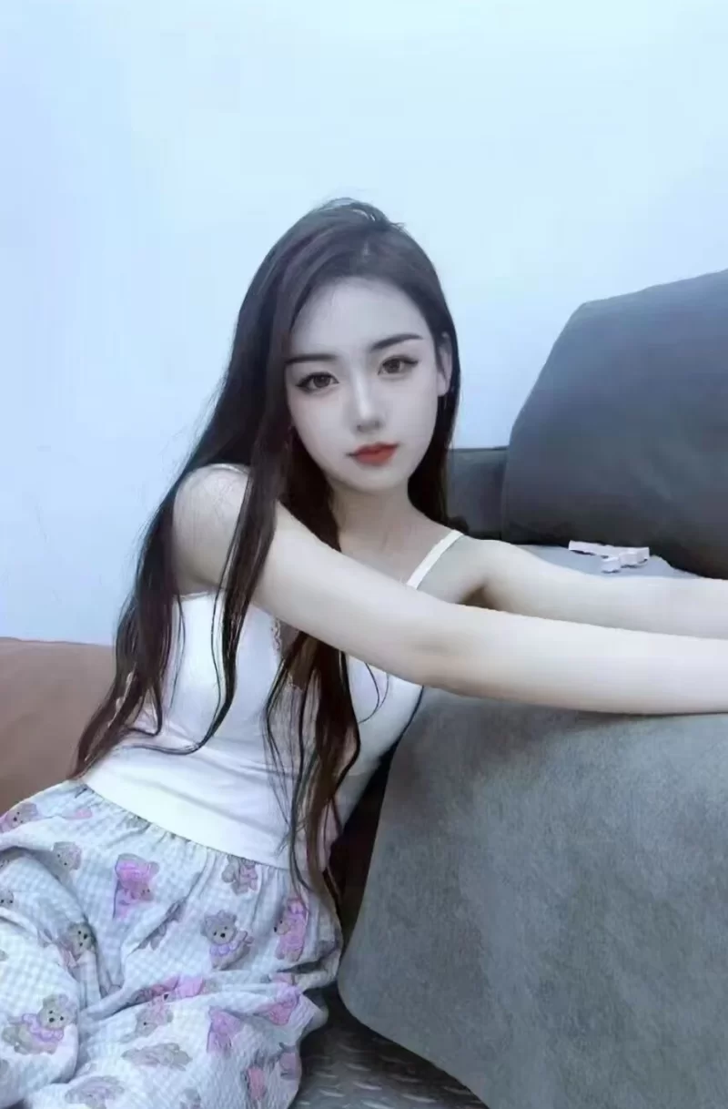 南京颖儿小美女
