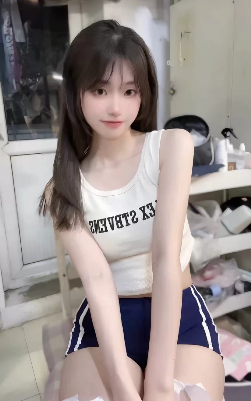 经开区06清纯娇嫩学生妹有公寓