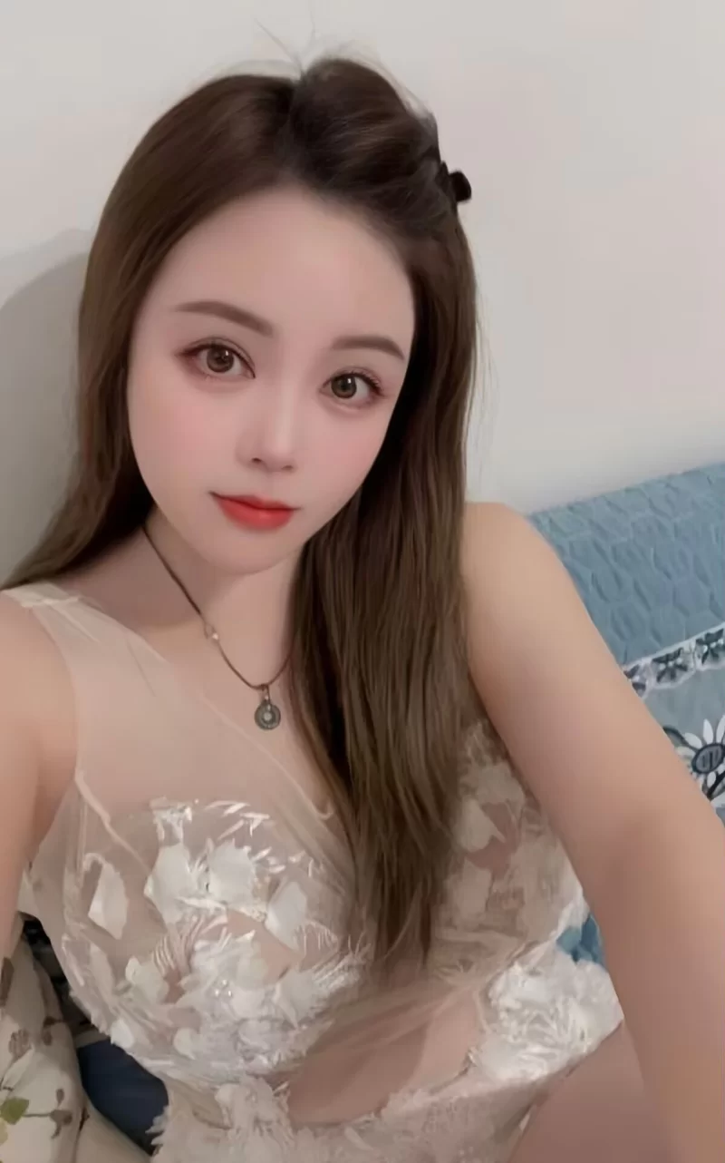 会喷水的小少妇