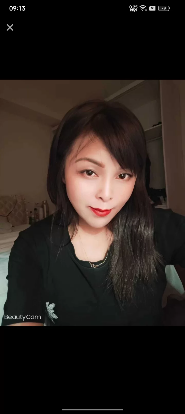 过年还在开课的少妇