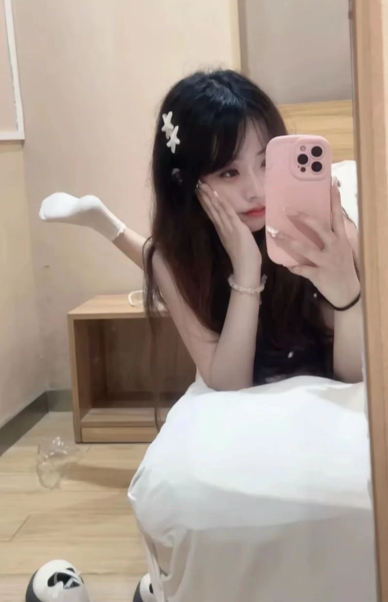 乌鲁木齐学生嫩妹！无定