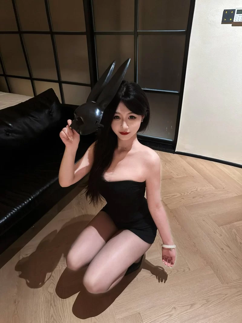 杭州性感黑丝长腿御姐