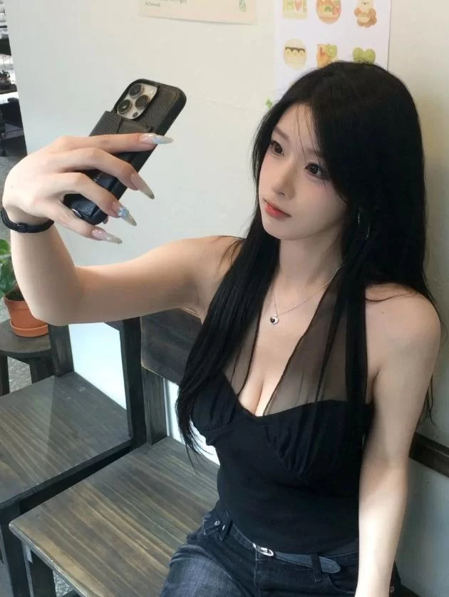 小狐狸一线天淫水直流