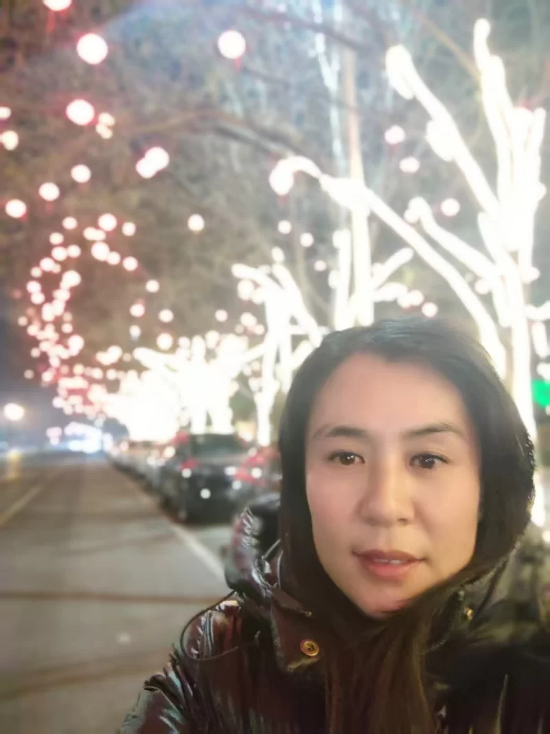 开发的一个少妇兼职 张家口北京两头跑