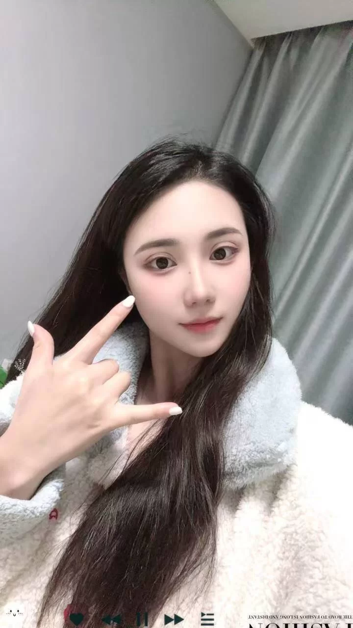 性感美女妮妮