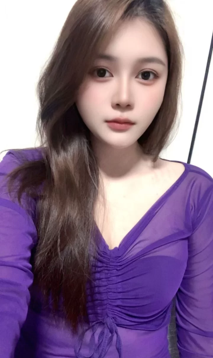 非常漂亮的兼职少妇