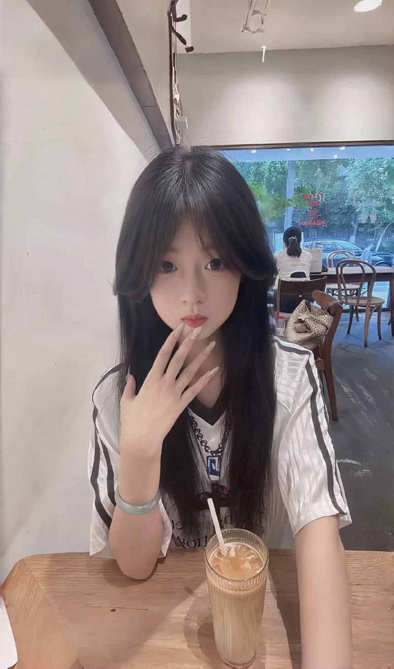 惠州极品00后嫩妹
