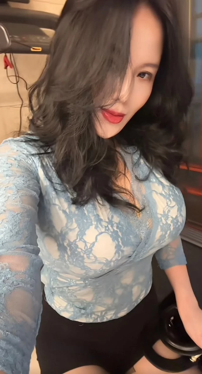 惠州风韵犹存三通骚货少妇