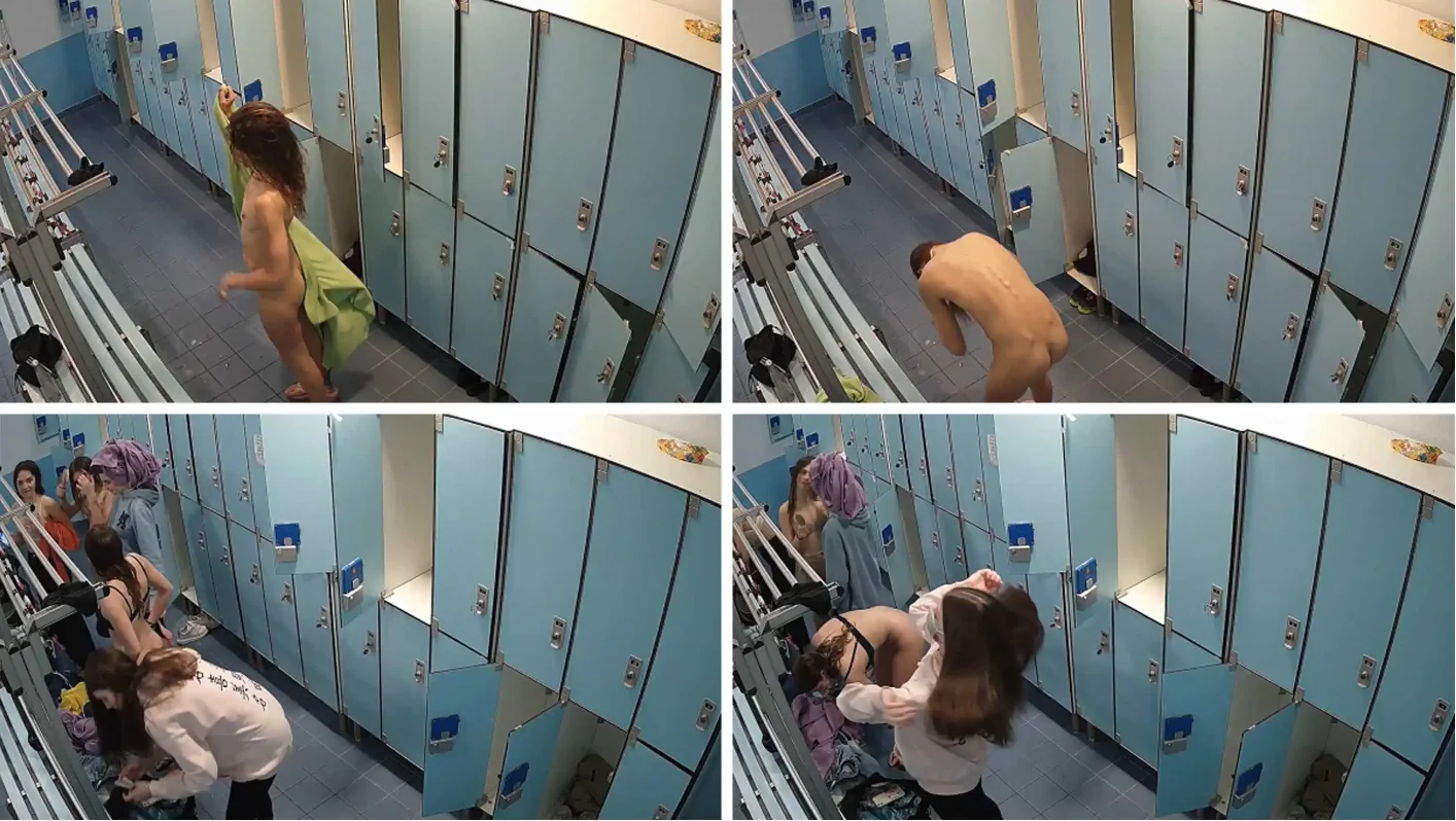 外國語大學女澡堂暗藏攝像頭偷拍女學生換衣服,還趁沒人的時候溜進去撿漏沒帶走的原味內衣褲和襪子